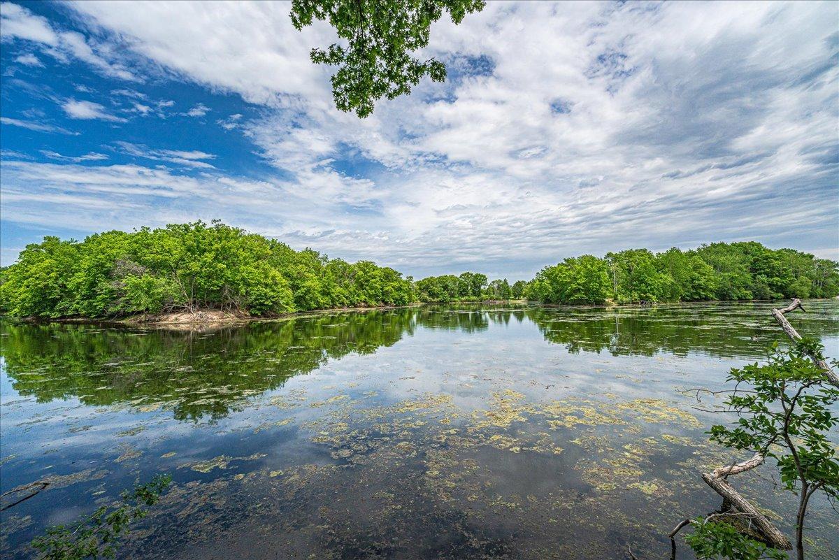 65-Lake View.jpg