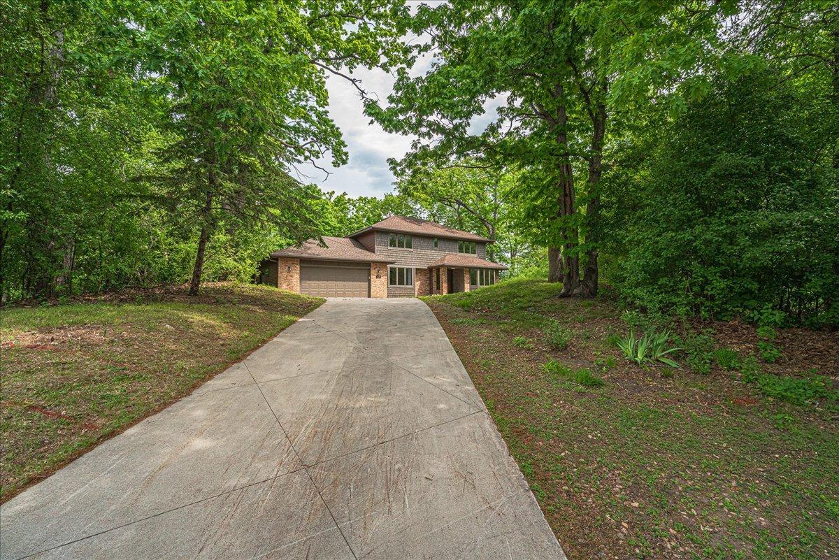 69-Driveway.jpg