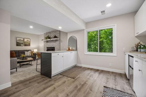 17835 6th Avenue N, Minneapolis, MN 55447