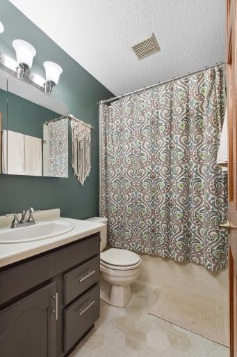 11695 Lockridge Avenue N, Stillwater, MN 55082