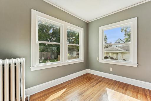 1186 Marshall Avenue, Saint Paul, MN 55104