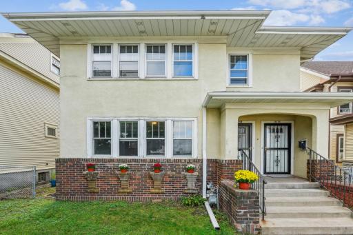 1186 Marshall Avenue, Saint Paul, MN 55104