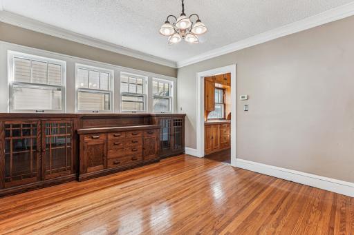 1186 Marshall Avenue, Saint Paul, MN 55104