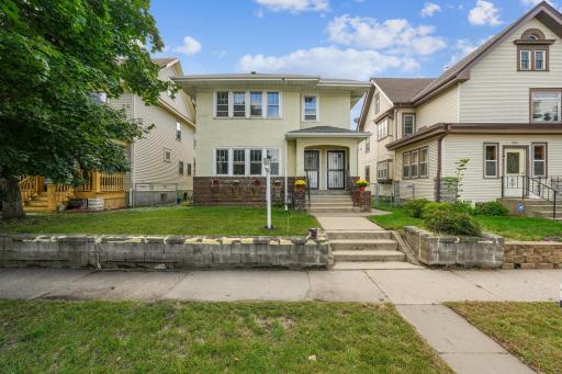 1186 Marshall Avenue, Saint Paul, MN 55104