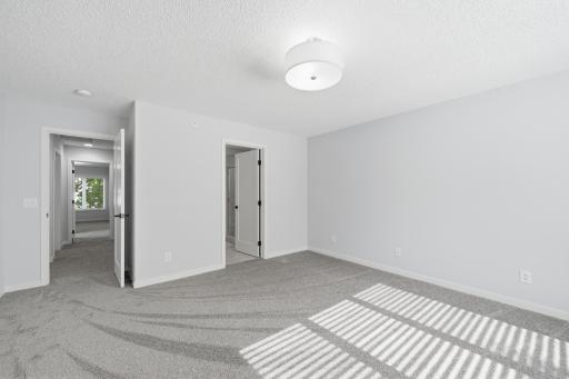 635 Willoughby Way W, Minnetonka, MN 55305