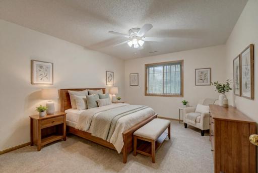 696 Monn Avenue, Saint Paul, MN 55127
