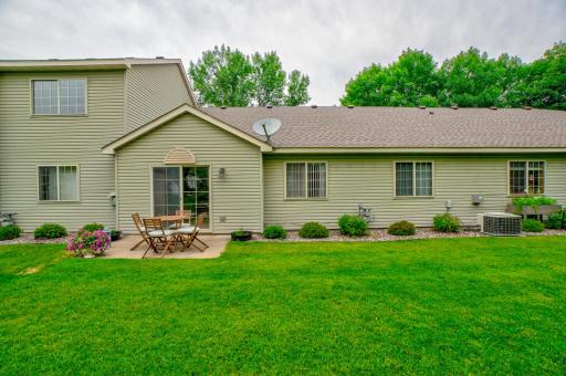 696 Monn Avenue, Saint Paul, MN 55127