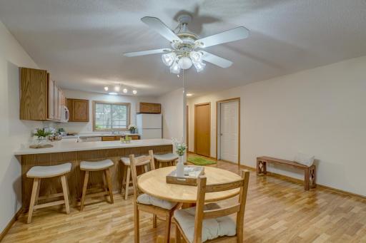 696 Monn open floor plan will all the right space