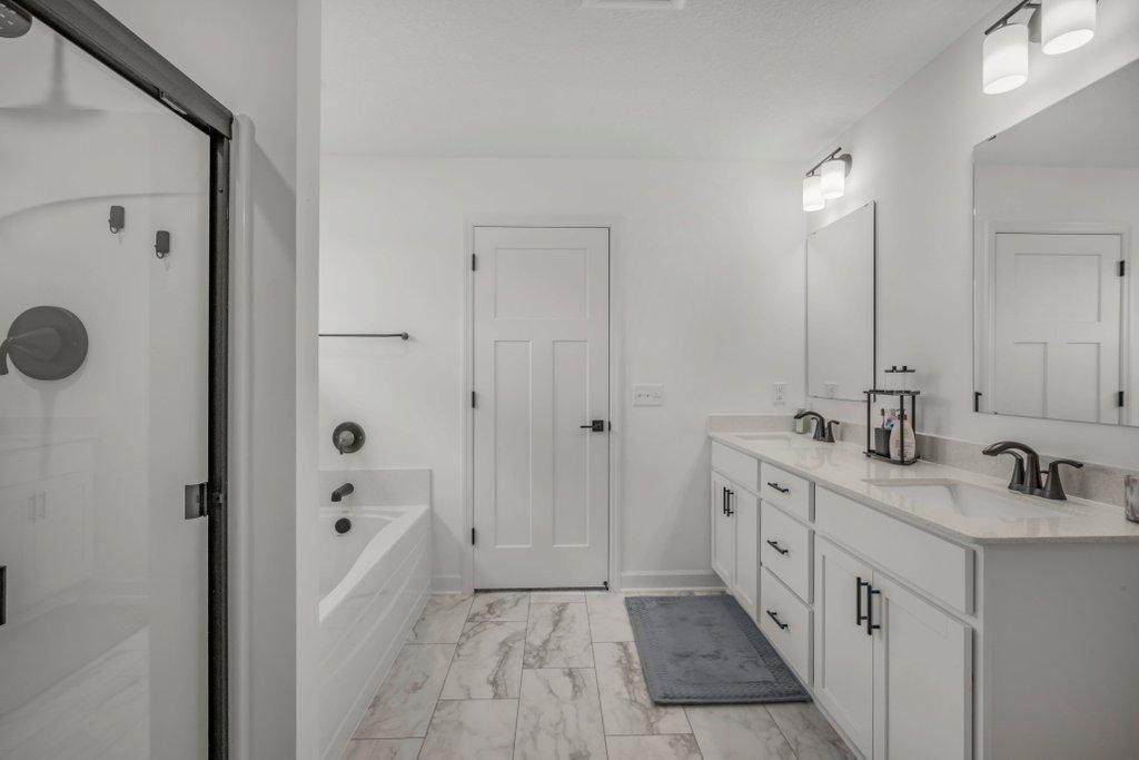 Upper full bath