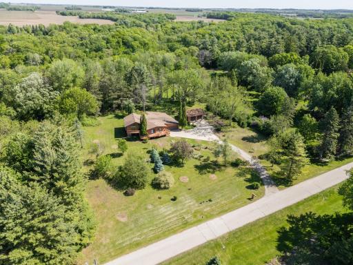 520 Cemetery Road, Mantorville, MN 55955