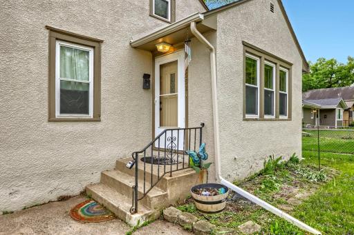 4552 Penn Avenue N, Minneapolis, MN 55412