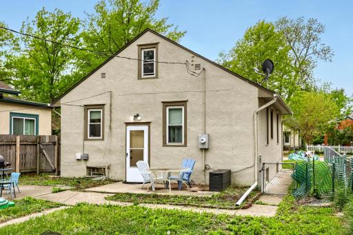 4552 Penn Avenue N, Minneapolis, MN 55412