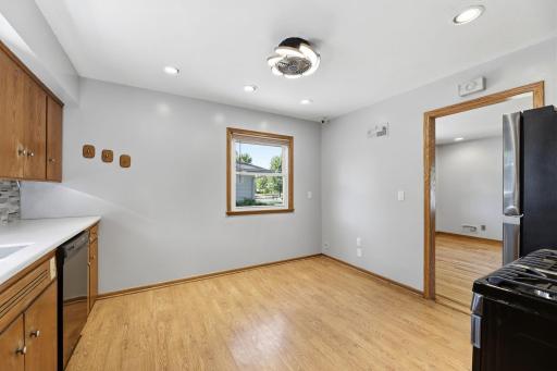 5900 Ensign Avenue N, Minneapolis, MN 55428