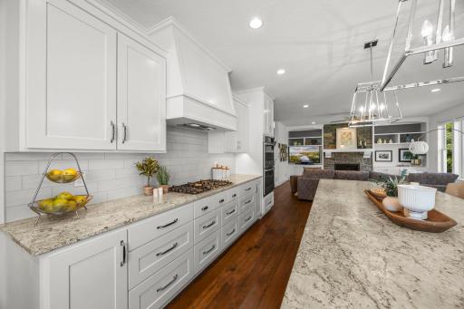 2522 Woods Drive, Victoria, MN 55386