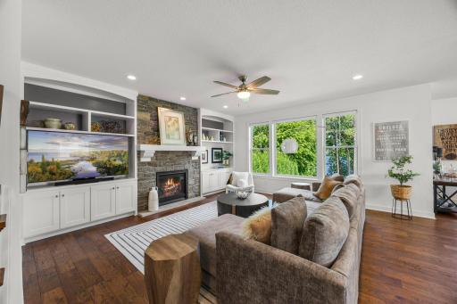 2522 Woods Drive, Victoria, MN 55386