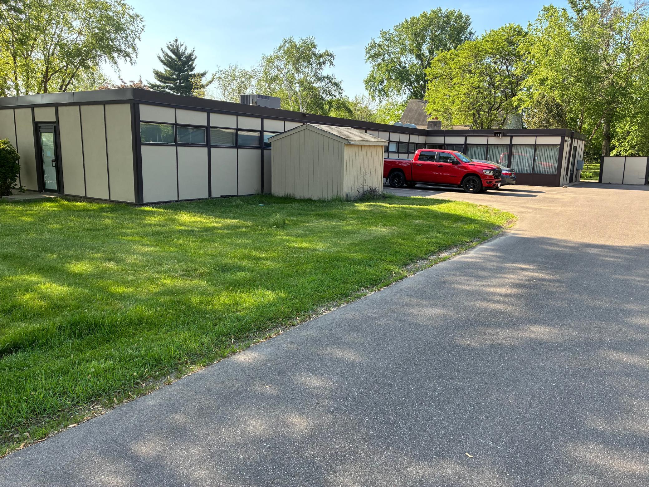 rear view of office/medical clinic