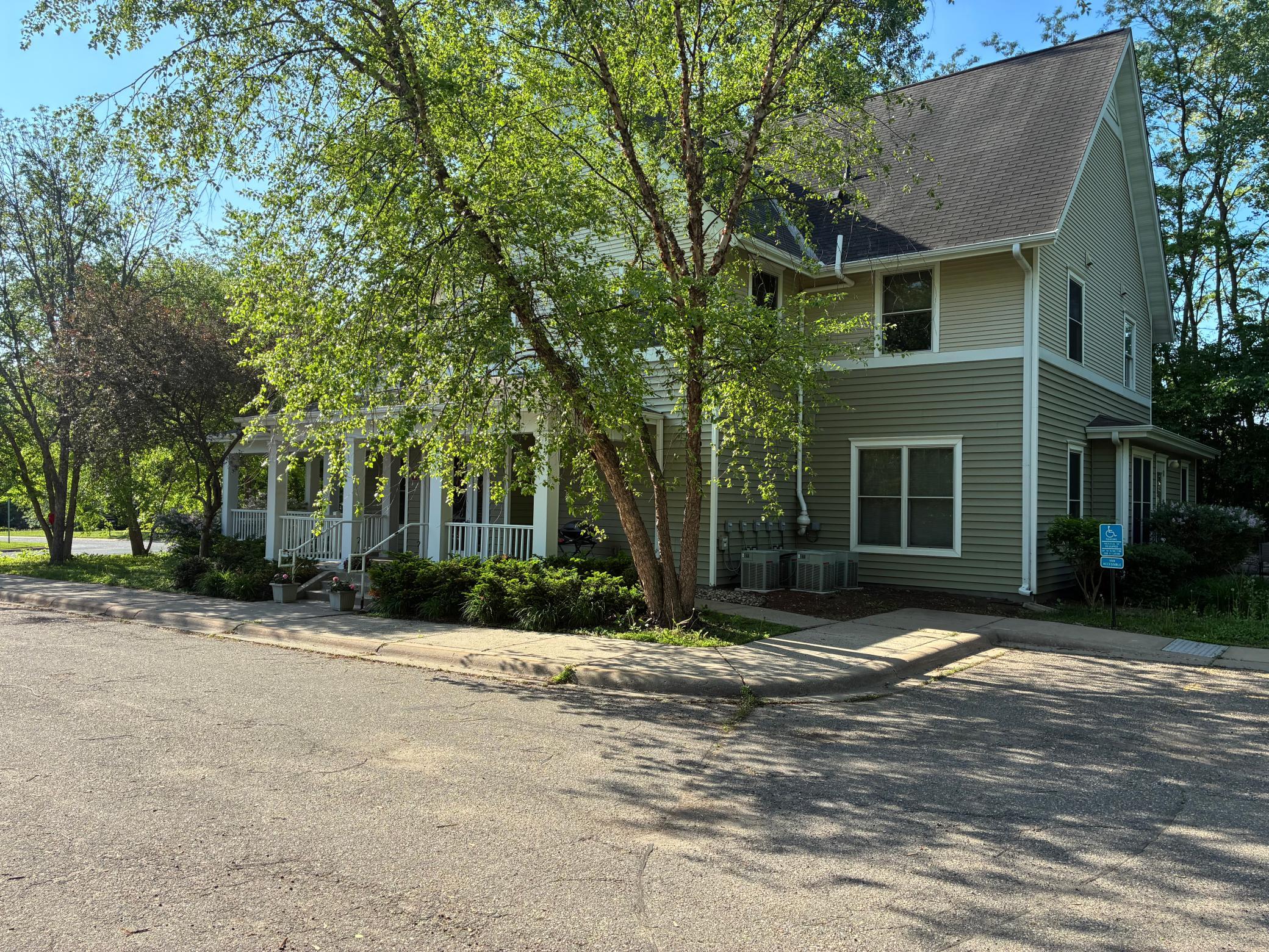 additional view of 6 unit