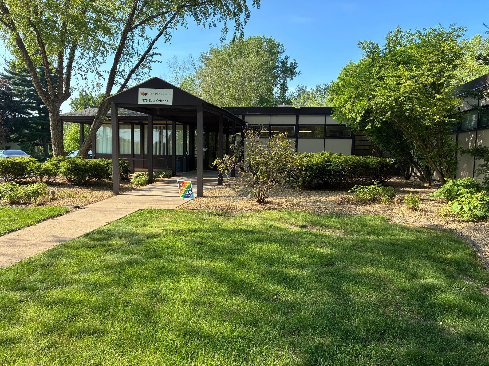 front of office/medical clinic