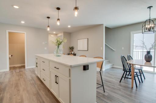 628 10th Avenue N, Fargo, ND 58102