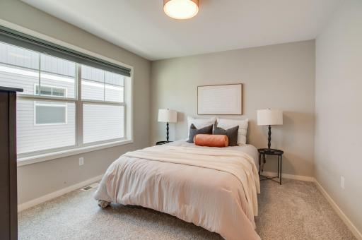 628 10th Avenue N, Fargo, ND 58102