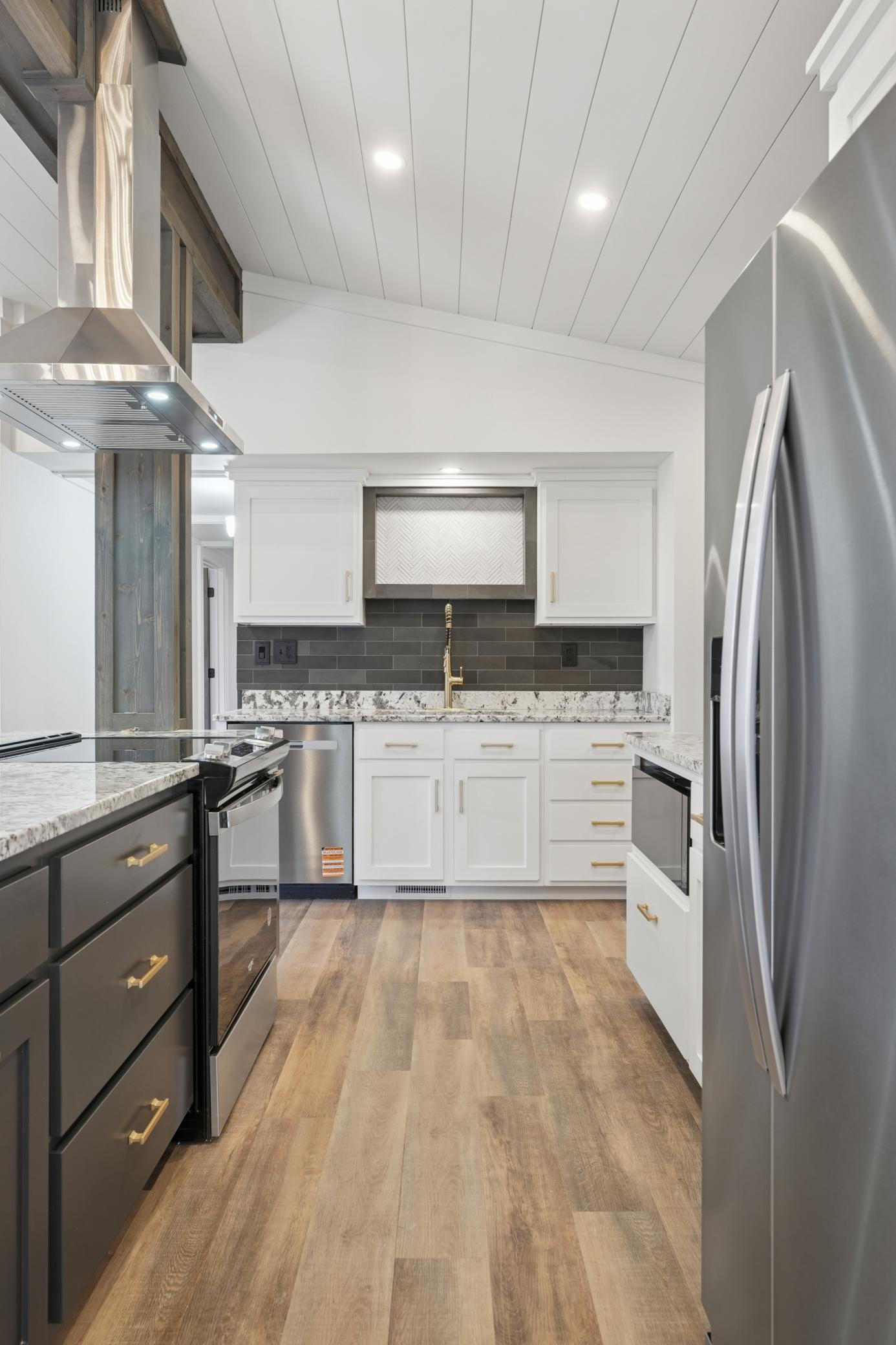 Kitchen 8.jpg