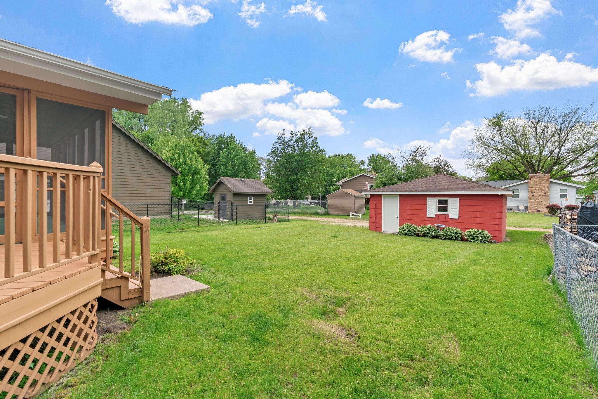 5-web-or-mls-4934 Minnesota St SE-5.jpg