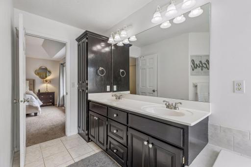 9009 Zanzibar Lane N, Maple Grove, MN 55311