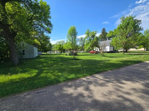210 Glasgow Avenue, Donnelly, MN 56235