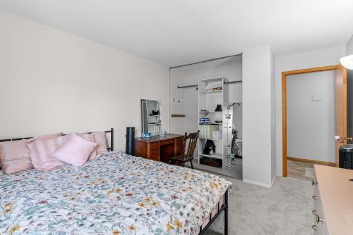 12822 Nicollet Avenue, 302, Burnsville, MN 55337