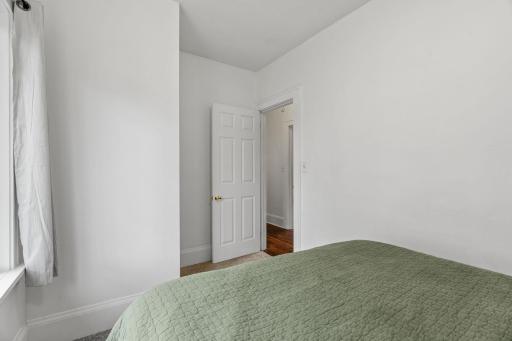 77 Stevens Street E, Saint Paul, MN 55107