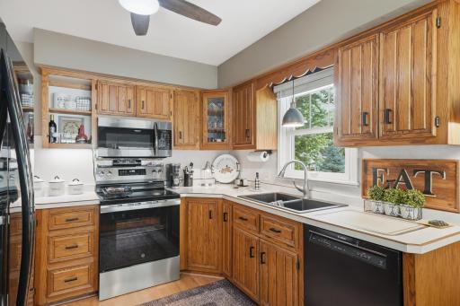 5045 Oxford Avenue, Minneapolis, MN 55436