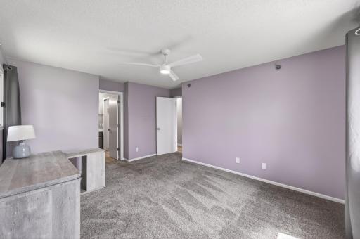 22_2494_Wilshire_1522_mls.jpg