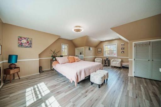 7800 Pearson Way NE, Minneapolis, MN 55432