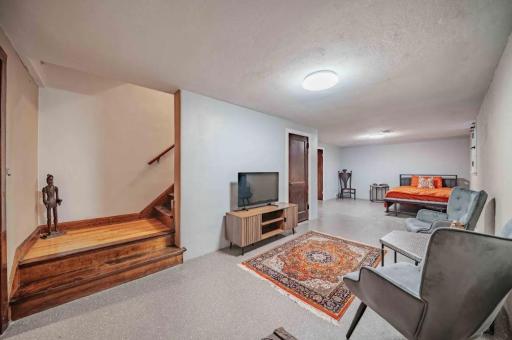 7800 Pearson Way NE, Minneapolis, MN 55432