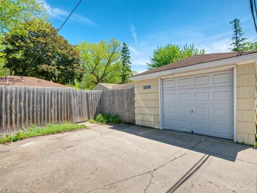 3616 Sumter Avenue S, Minneapolis, MN 55426