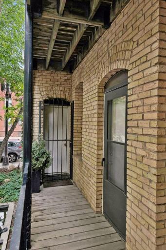 601 S 9th Street, 1, Minneapolis, MN 55404