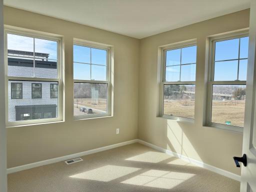 838 Woodlawn Avenue, Saint Paul, MN 55116