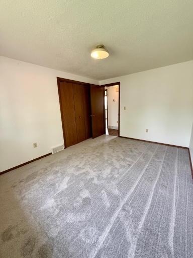 207 N Main Street, Saint Leo, MN 56264