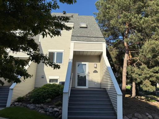 1801 New York Avenue N, Minneapolis, MN 55411