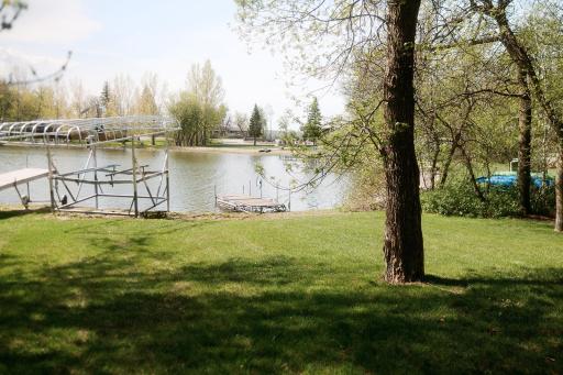 186 RUGBY POINT Road, Bottineau, ND 58318