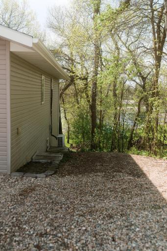 186 RUGBY POINT Road, Bottineau, ND 58318