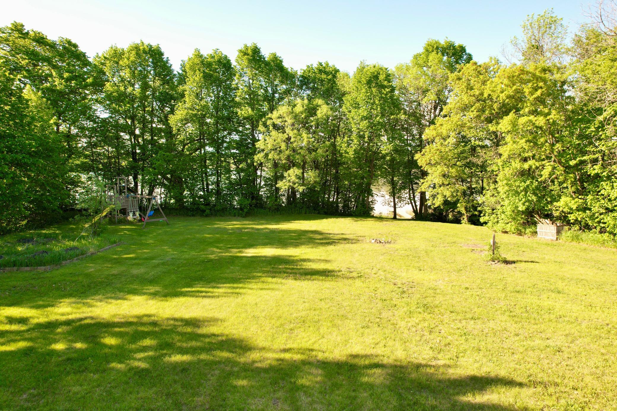 backyard to water
