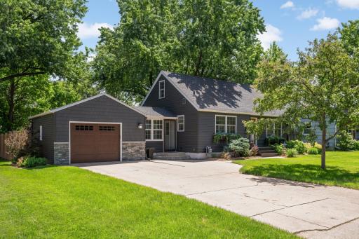 7509 Pillsbury Avenue S, Minneapolis, MN 55423
