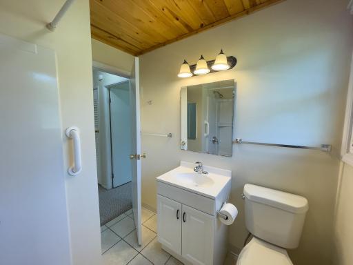 53 Banks Boulevard, Silver Bay, MN 55614
