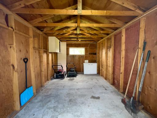 53 Banks Boulevard, Silver Bay, MN 55614