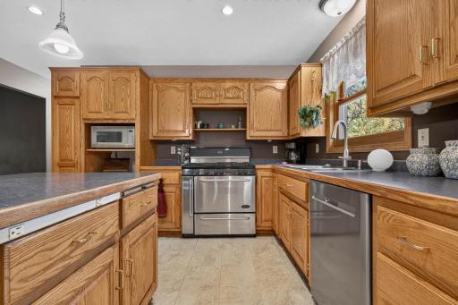 26275 136th Street NW, Zimmerman, MN 55398