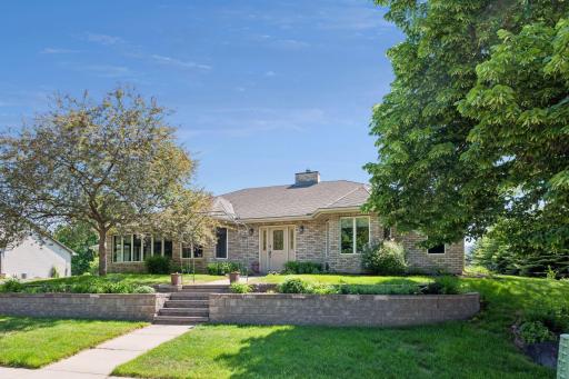 700 Spruce Drive, Hudson, WI 54016