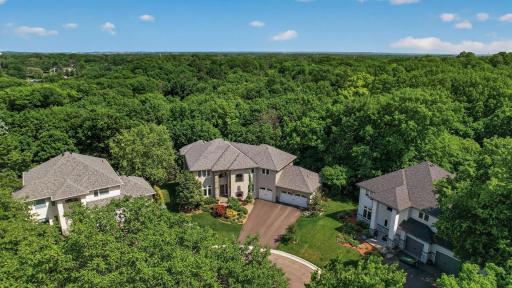 381 Del Rio Drive, Chanhassen, MN 55317