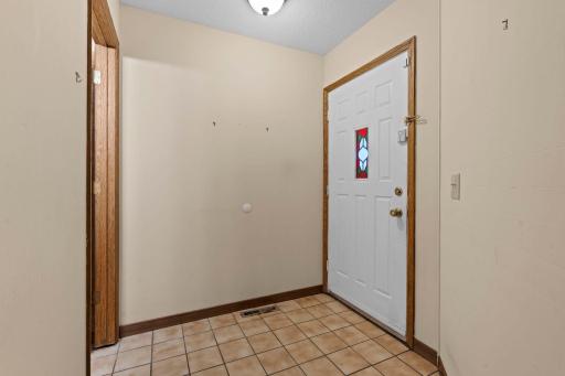 5304 Highpointe Terrace, Minneapolis, MN 55437