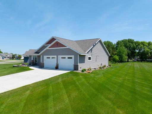 614 Dewberry Lane, Alexandria, MN 56308